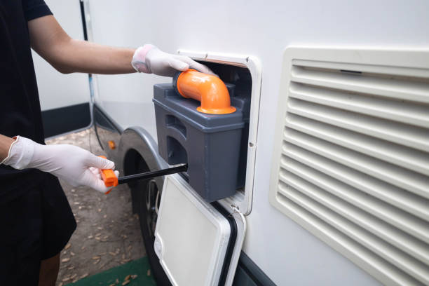 Porta potty delivery and setup in Mineral Springs, NC